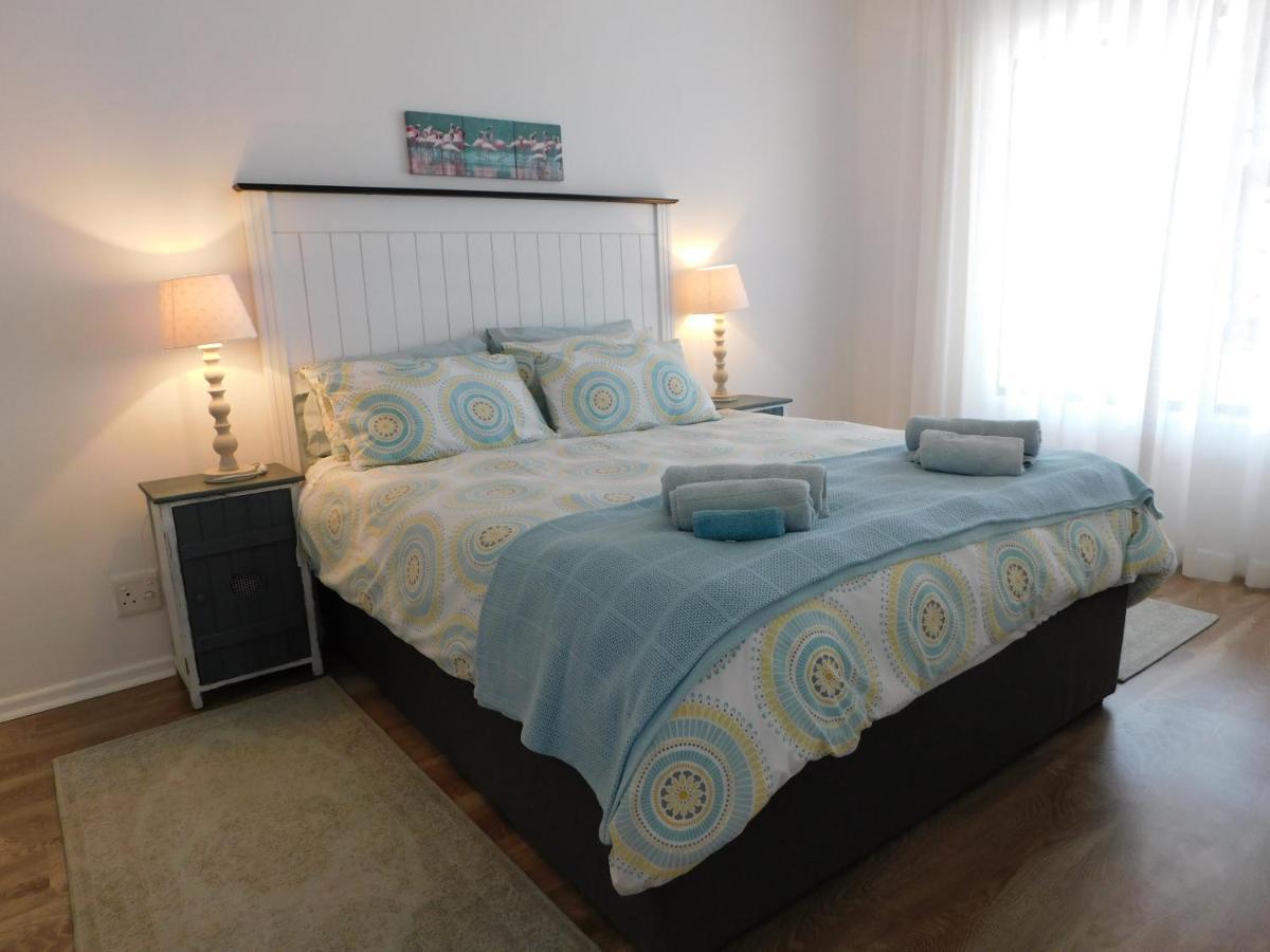 Rivertides Self Catering Guest House フェルドドリフ エクステリア 写真